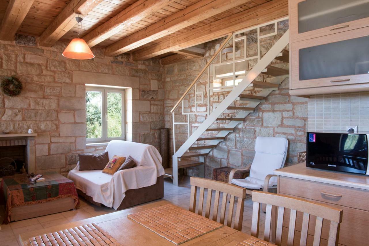 Agia Marina Pantanassa Villas מראה חיצוני תמונה