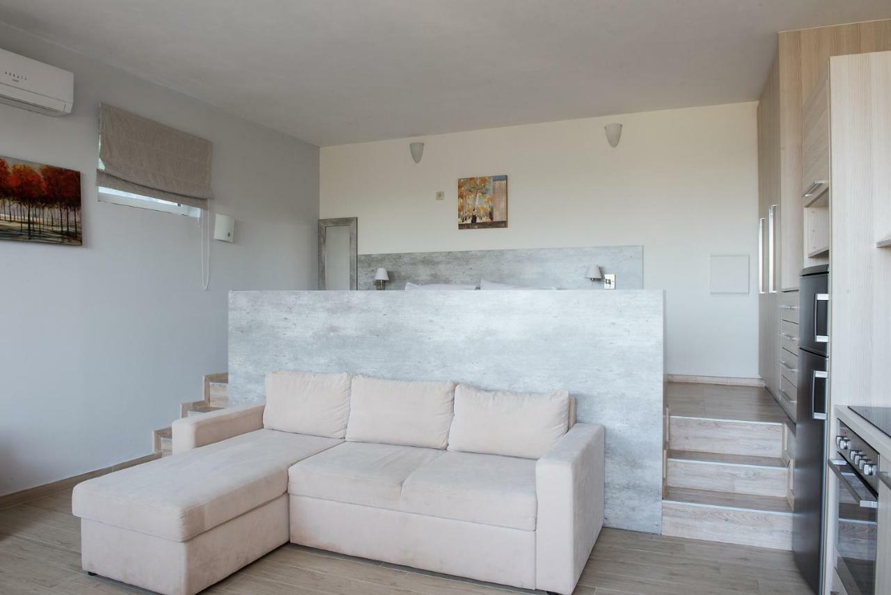 Agia Marina Pantanassa Villas מראה חיצוני תמונה