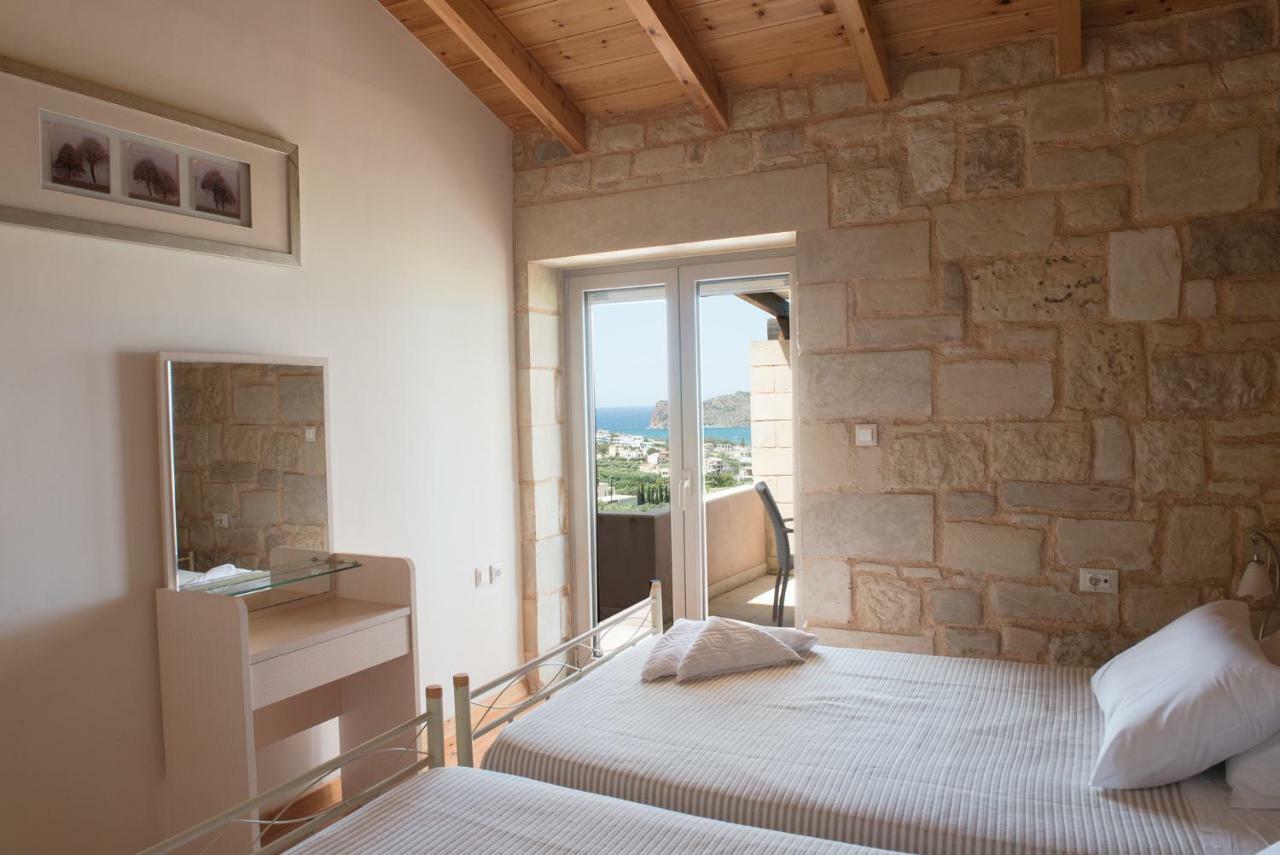 Agia Marina Pantanassa Villas מראה חיצוני תמונה