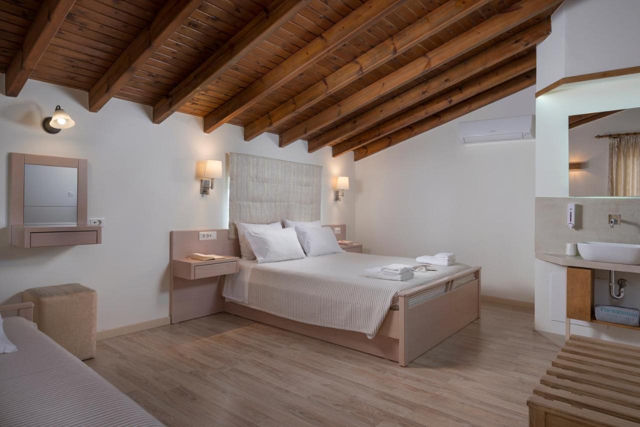 Agia Marina Pantanassa Villas מראה חיצוני תמונה